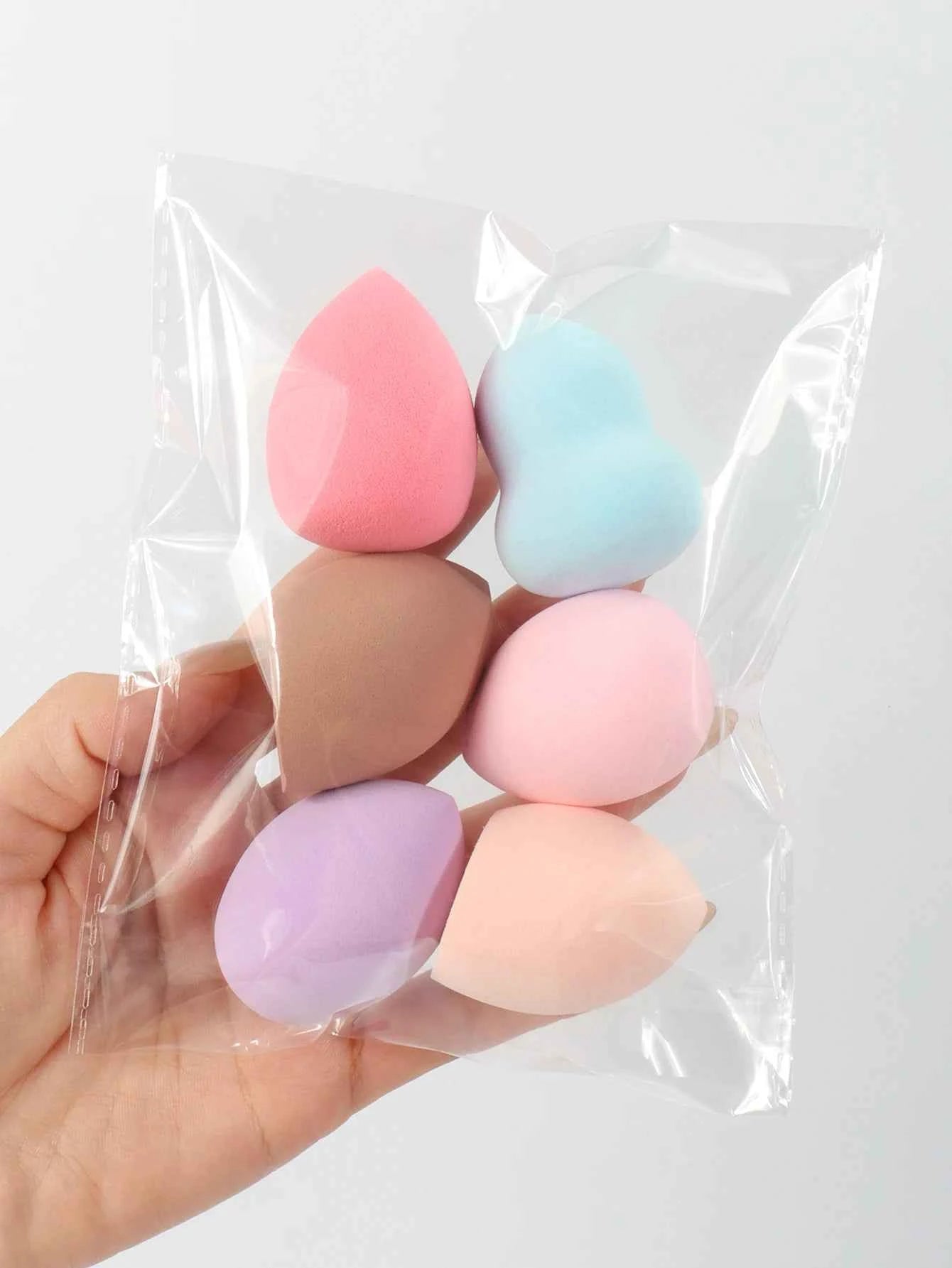 Medium Size Beauty Sponge 6/12/24/36/60 Pieces, Random Color and Shape, Foundation Mixing Beauty Sponge, Liquid, Cream and Powder - Fullshopping