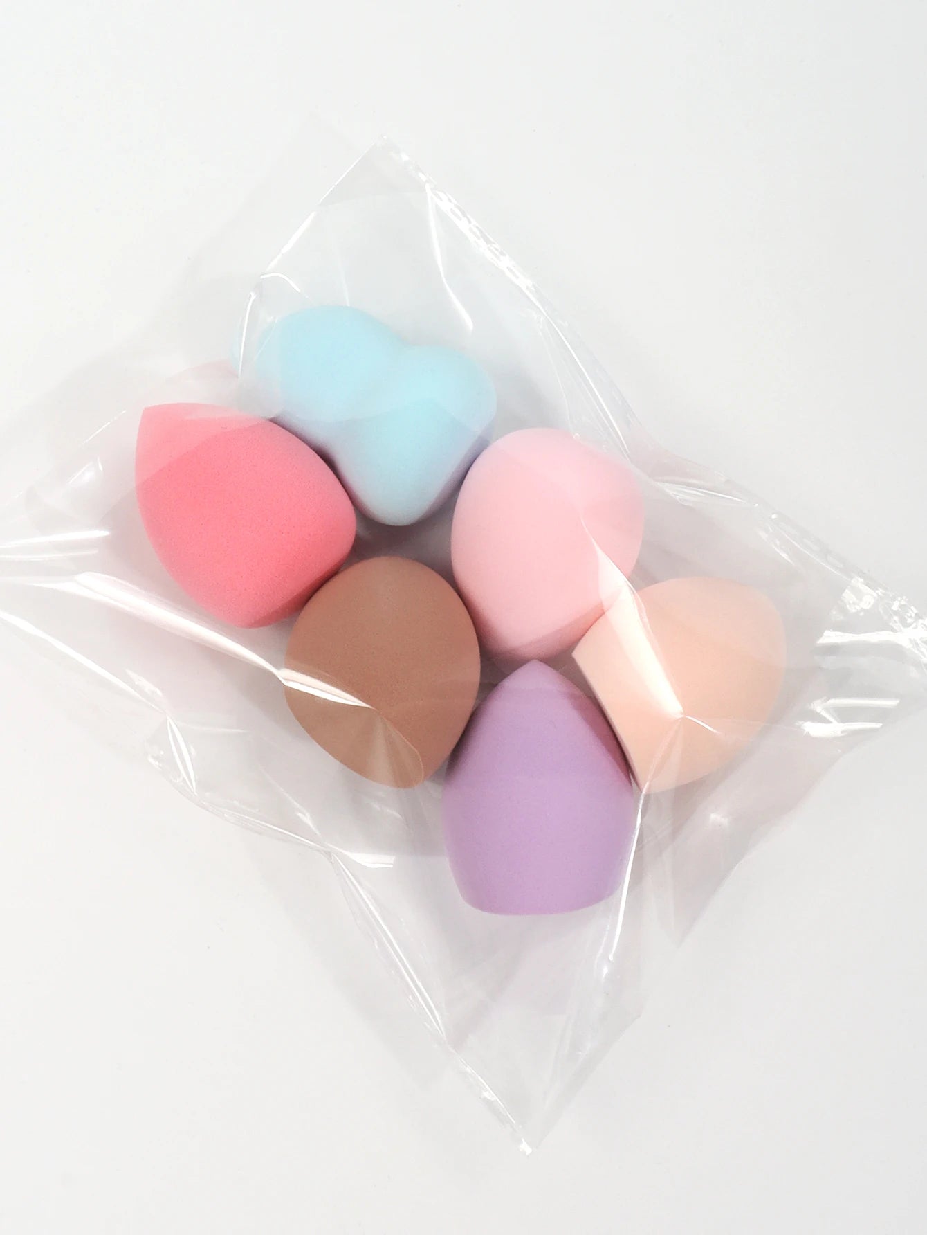 Medium Size Beauty Sponge 6/12/24/36/60 Pieces, Random Color and Shape, Foundation Mixing Beauty Sponge, Liquid, Cream and Powde - Fullshopping